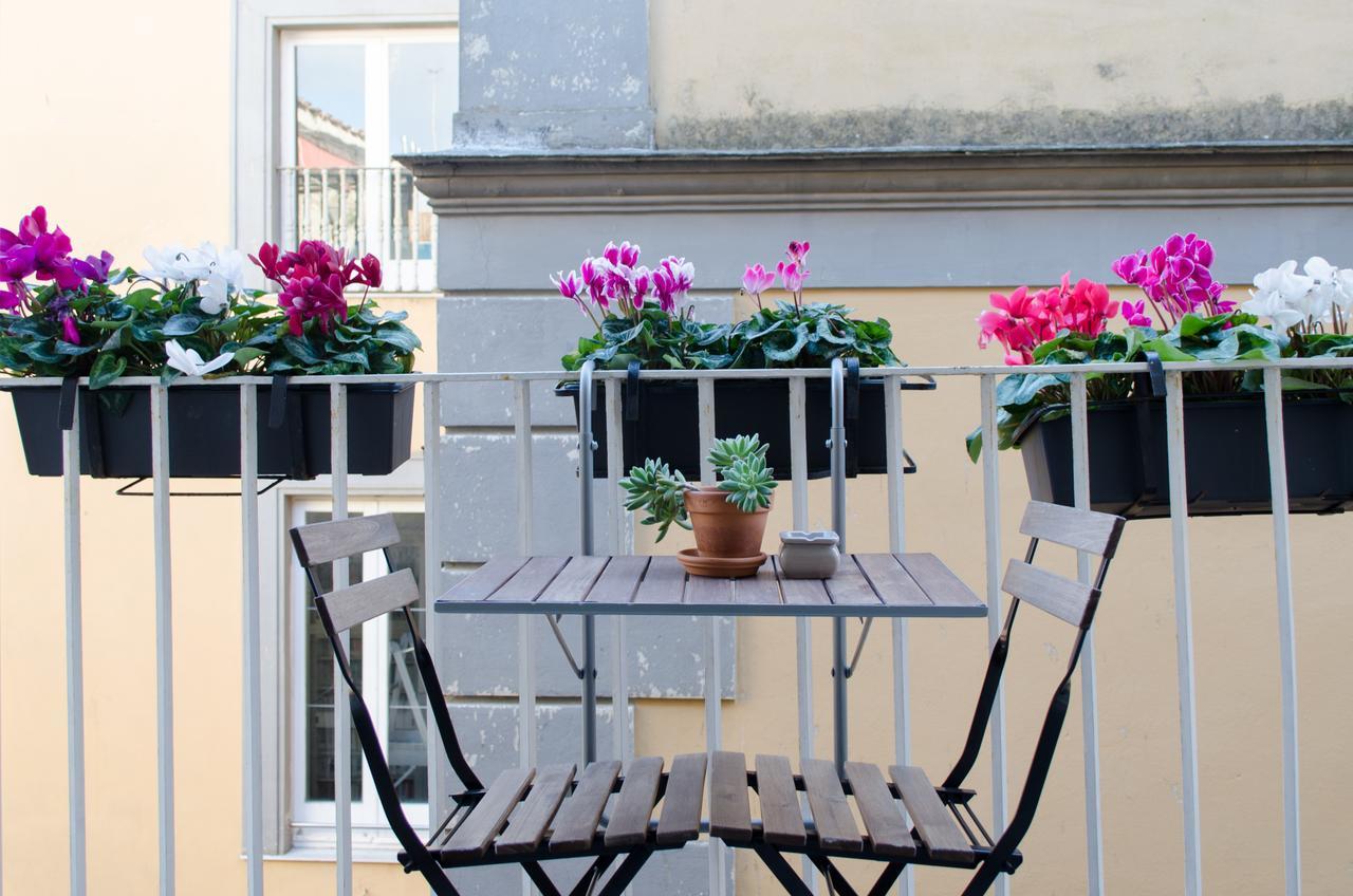 Civico10 Bed & Breakfast Napoli Dış mekan fotoğraf
